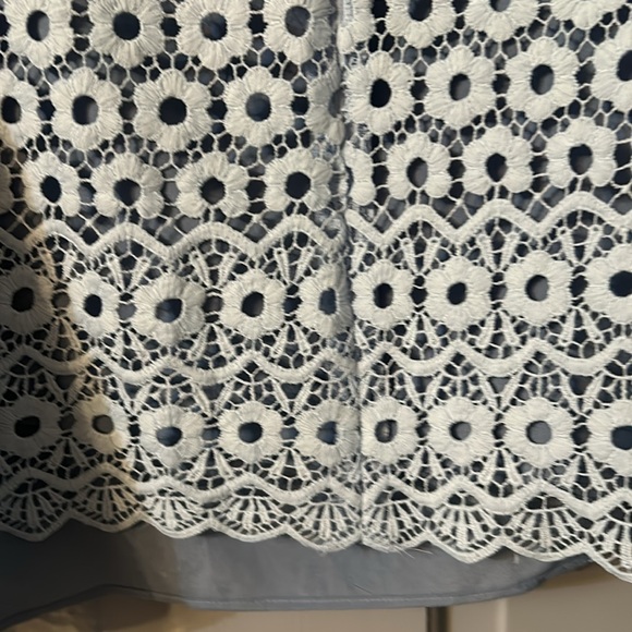 J Crew Long Sleeve Lace Top. - Picture 6 of 7